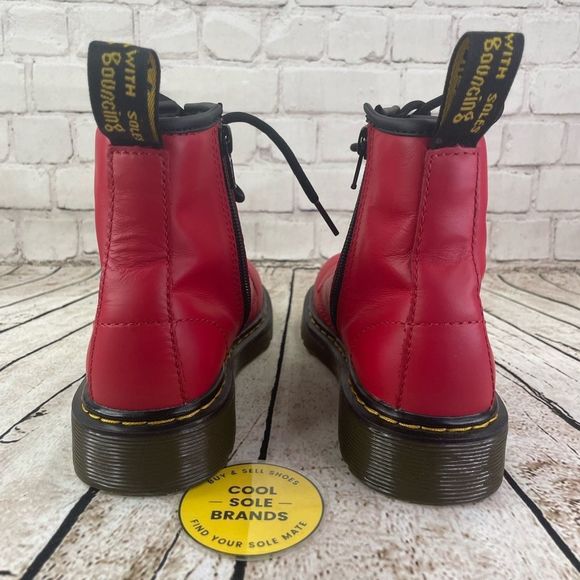 Dr. Martens leather lace up boots, red. US 1J - Picture 4 of 11